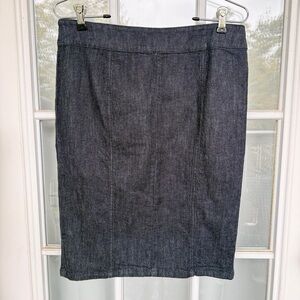 Kristin Davis | Denim Pencil Skirt | Size 6 | NWT